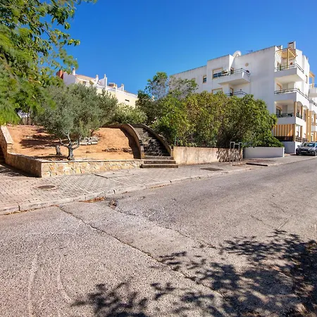 V2 A 400 M Da Da Falesia Holiday home