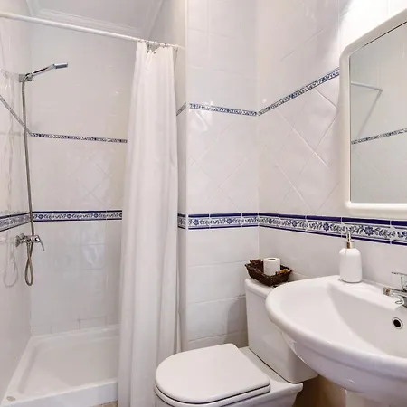 펜션 V2 A 400 M Da Da Falesia