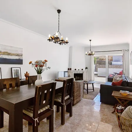 V2 A 400 M Da Da Falesia * البوفيرا