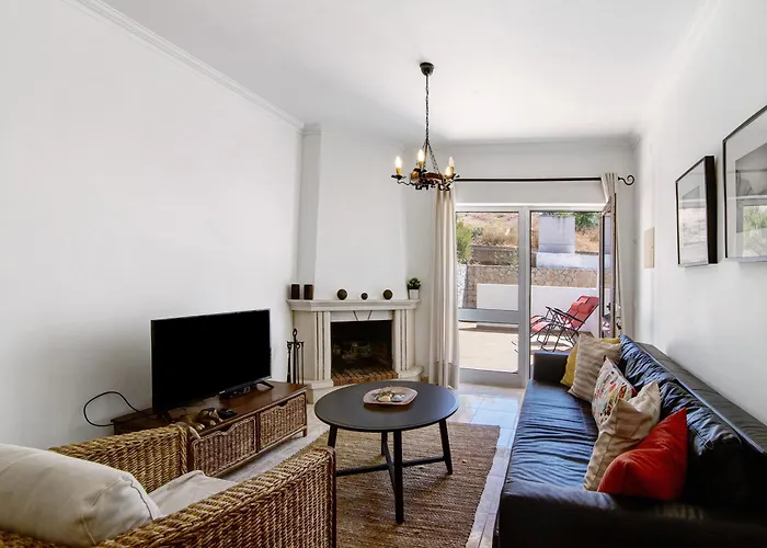 V2 A 400 M Da Da Falesia Dom wakacyjny *