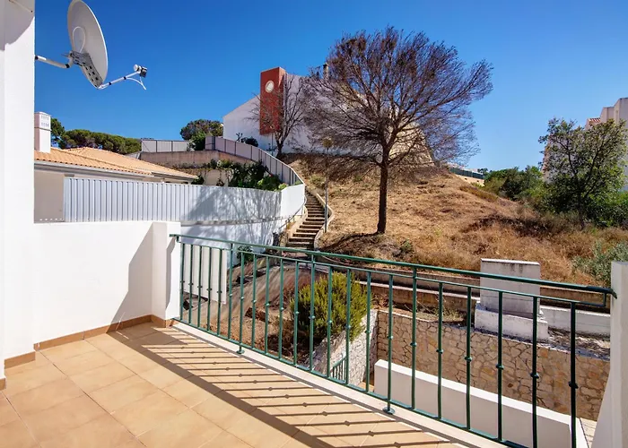 V2 A 400 M Da Da Falesia * Albufeira